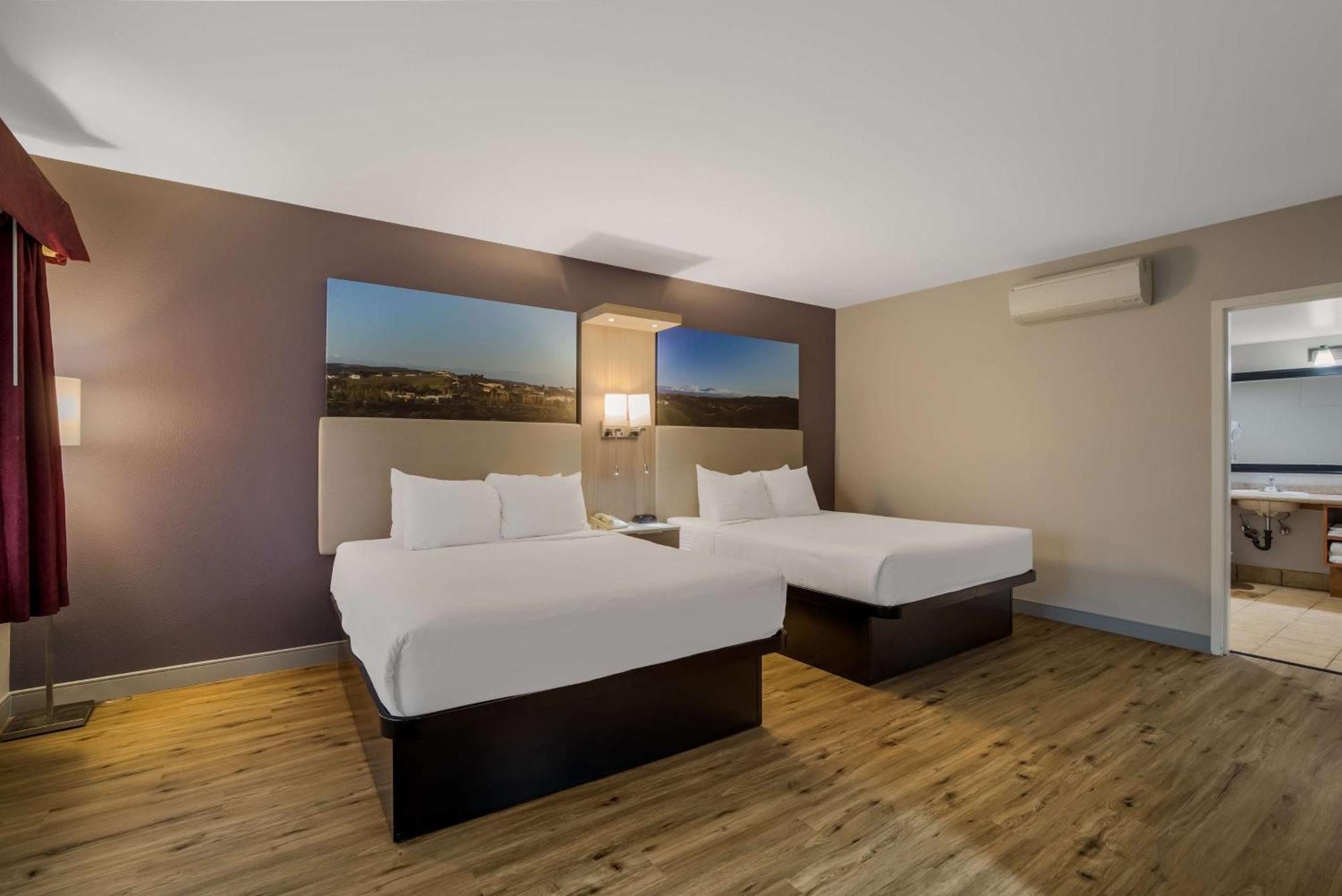 Best Western Diamond Bar Hotel & Suites Екстериор снимка