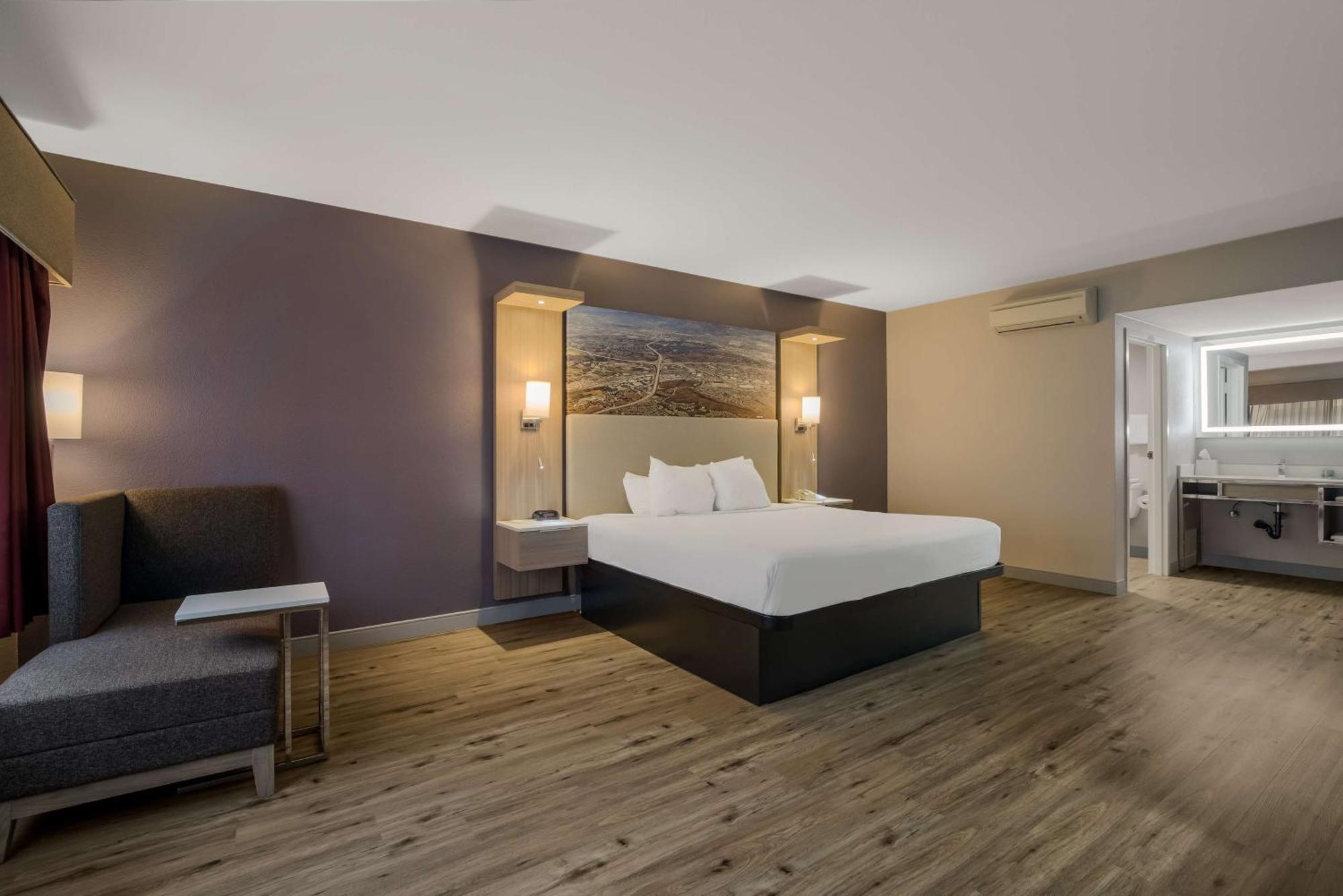 Best Western Diamond Bar Hotel & Suites Екстериор снимка