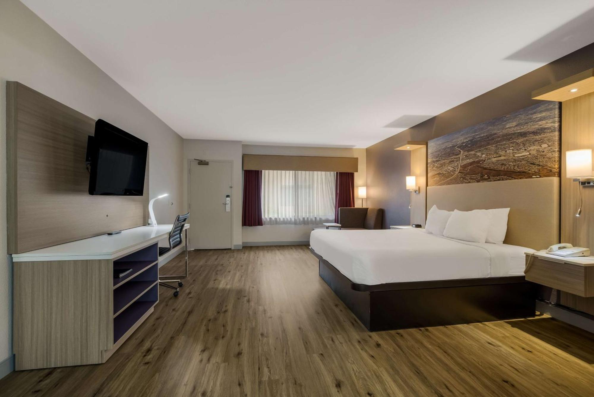 Best Western Diamond Bar Hotel & Suites Екстериор снимка